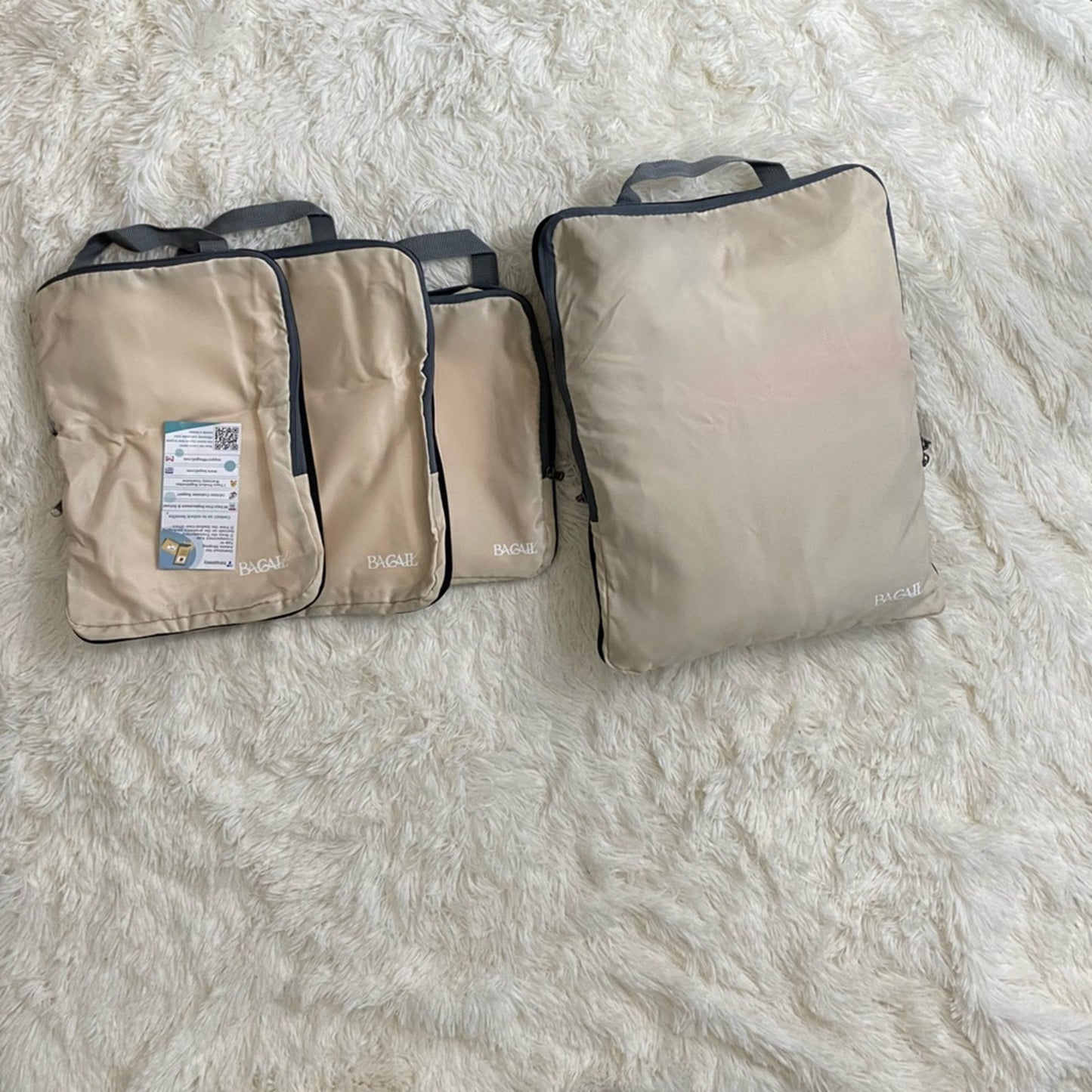 Bagail 4pk Purple Compression Packing Cubes NWT