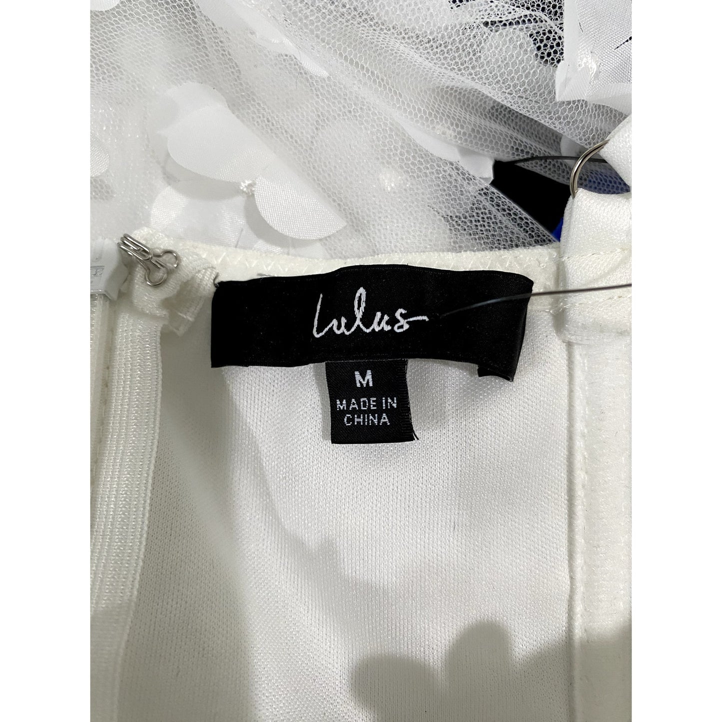 LuLu’s White Whimsical 3D Floral Bustier Midi Dress - Size M (NWT)