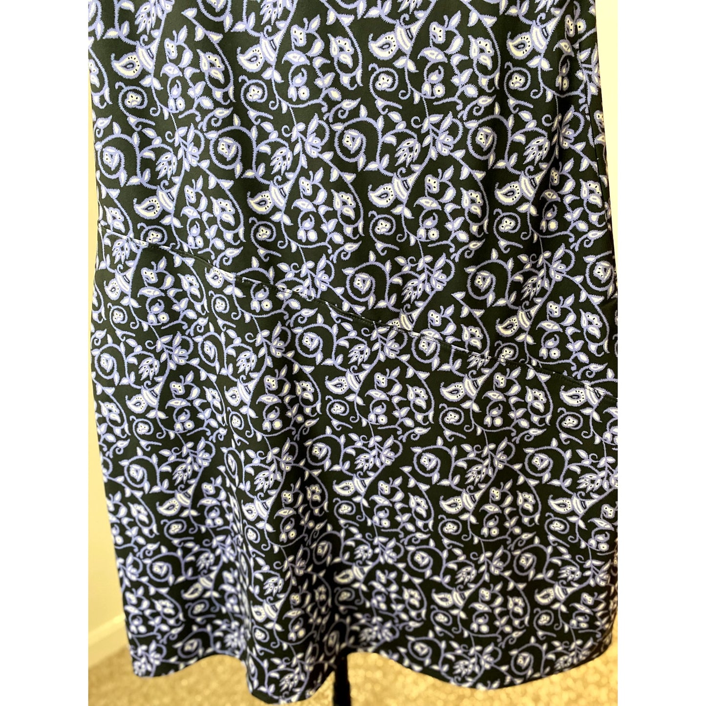 Athleta Faux Wrap V-Neck Floral Print Dress - Size L (EUC)