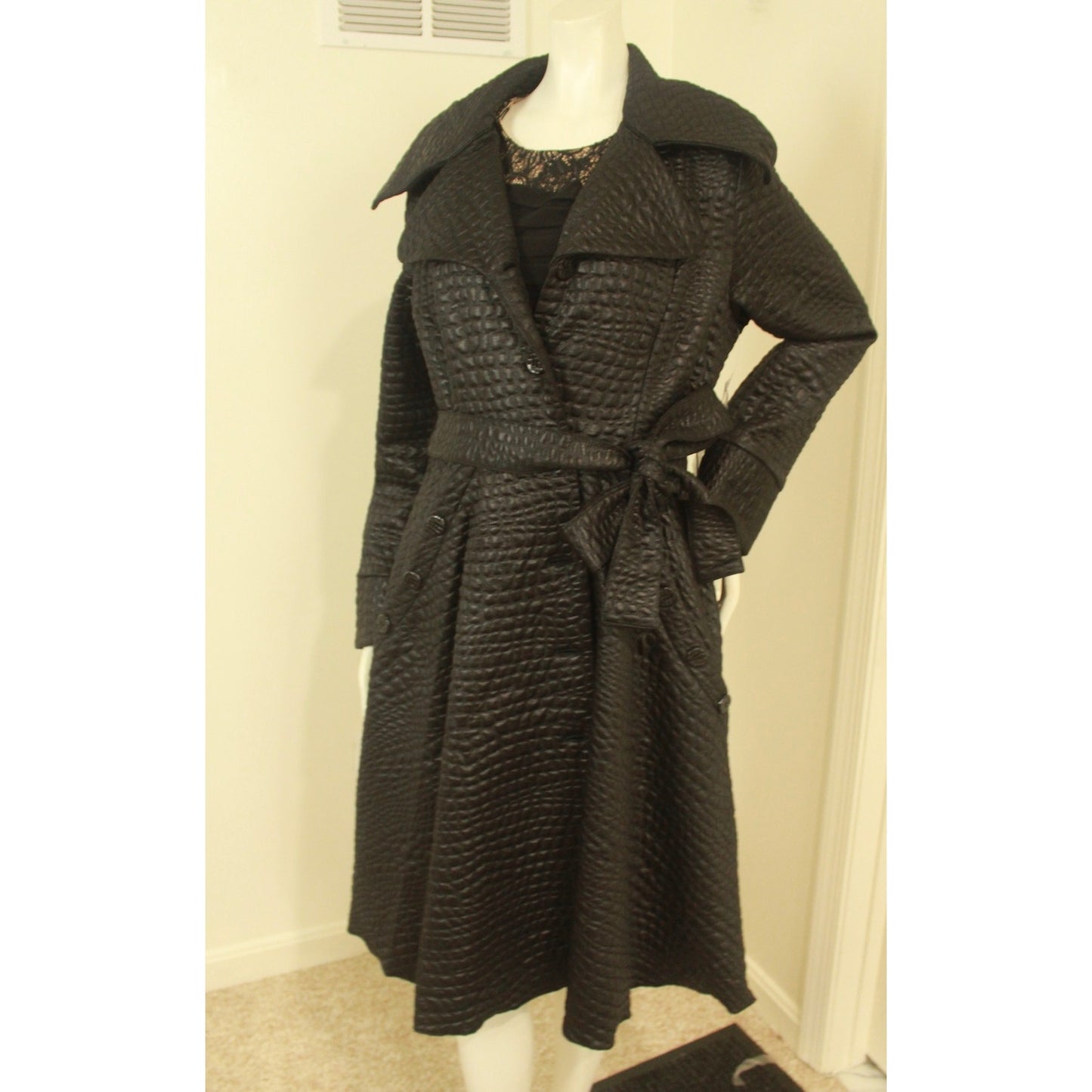 Samuel Dong Black Knit Alligator Pattern Jacquard A-line Coat - Size L - Boutique
