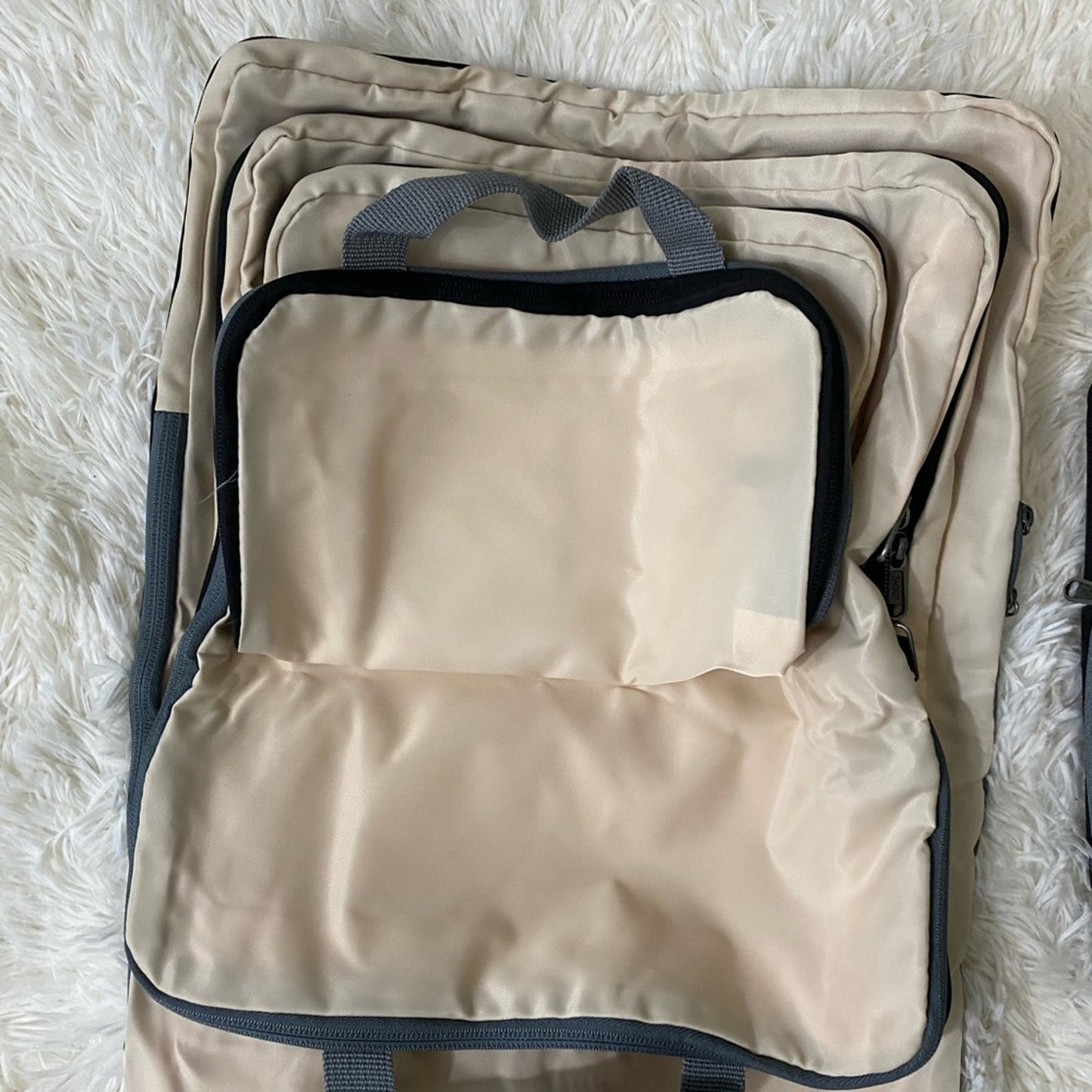 Bagail 4pk Purple Compression Packing Cubes NWT