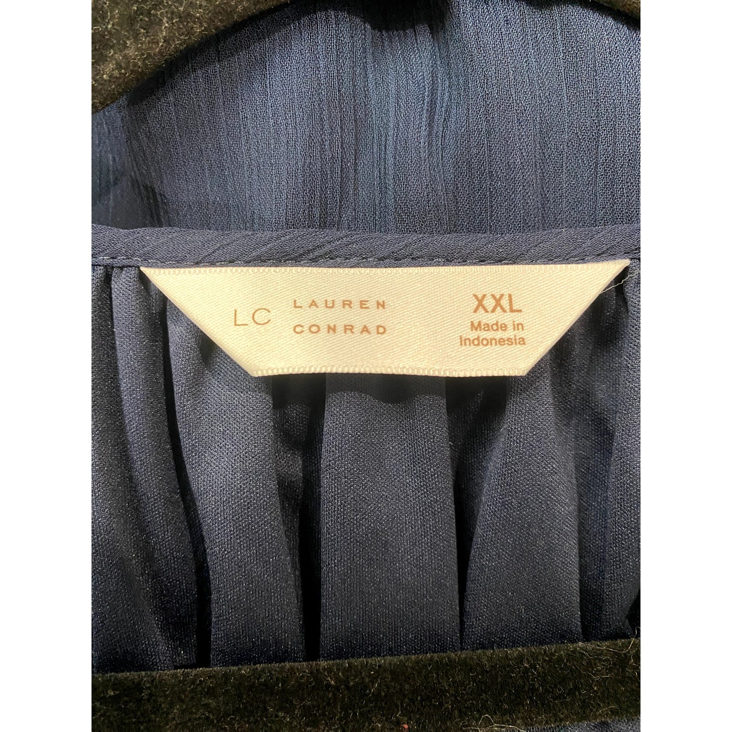 Lauren Conrad Navy Blue Blouse - Size XXL (EUC)
