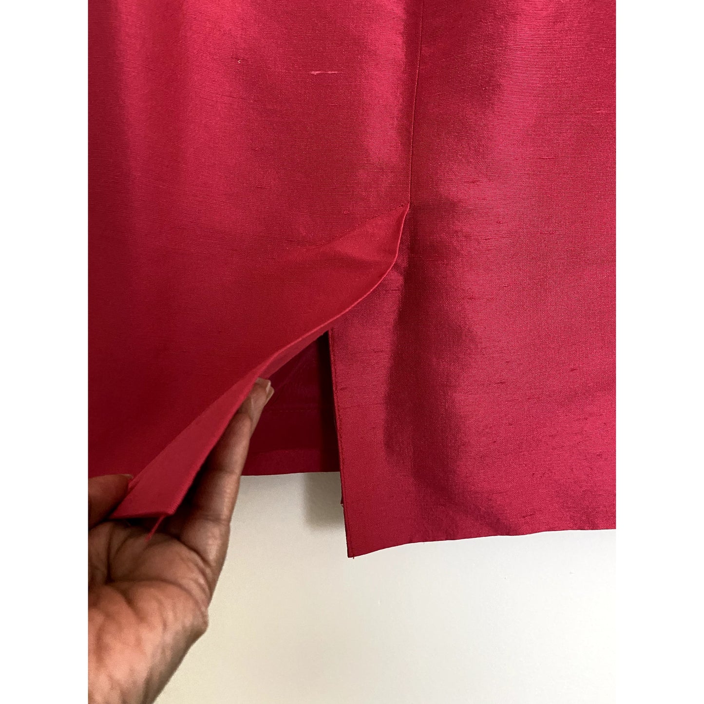 Dana Buchnan Pink Silk Pencil Skirt - Sz. 14 (EUC)