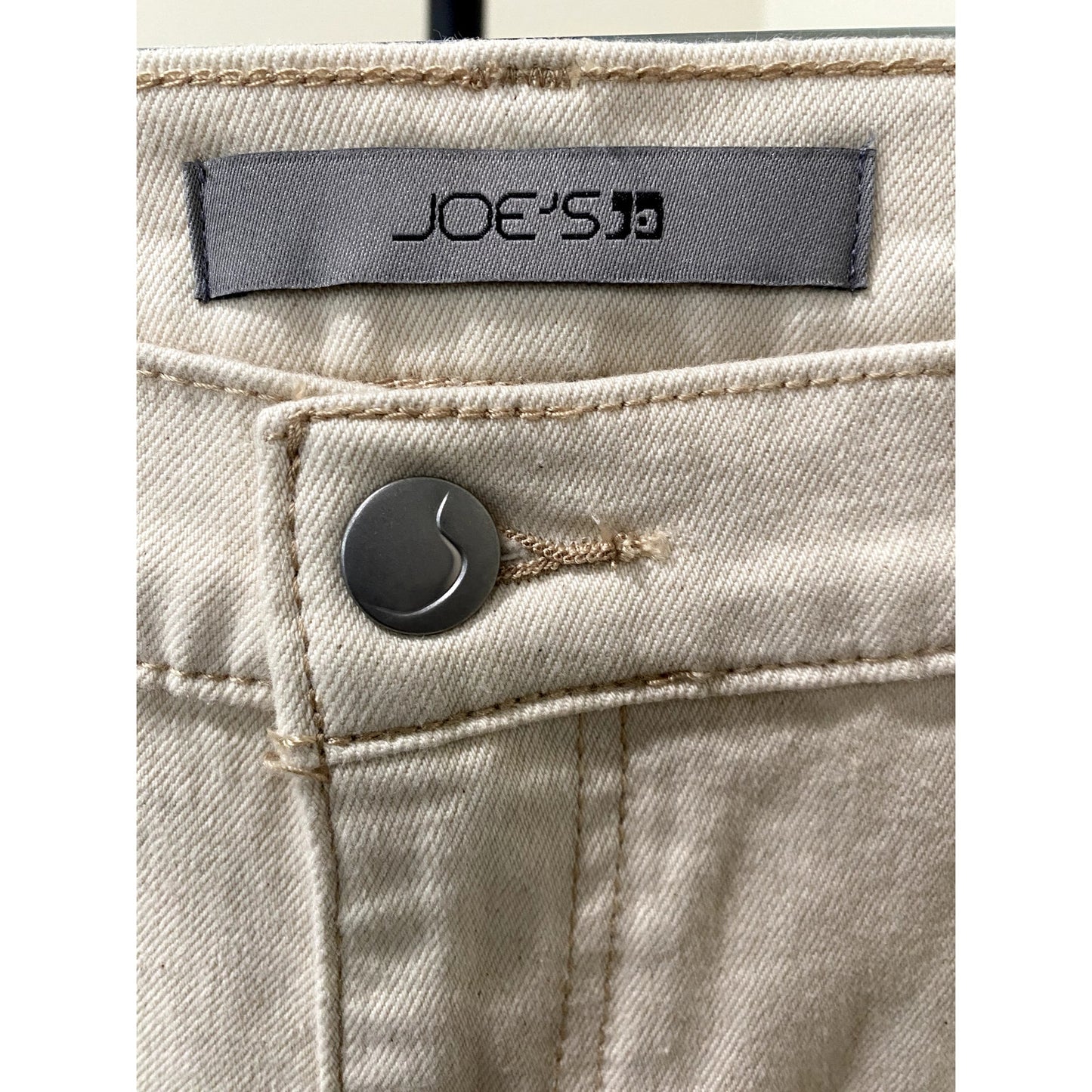 Joe’s High Rise Flare Jeans - Size 33 (NWT)