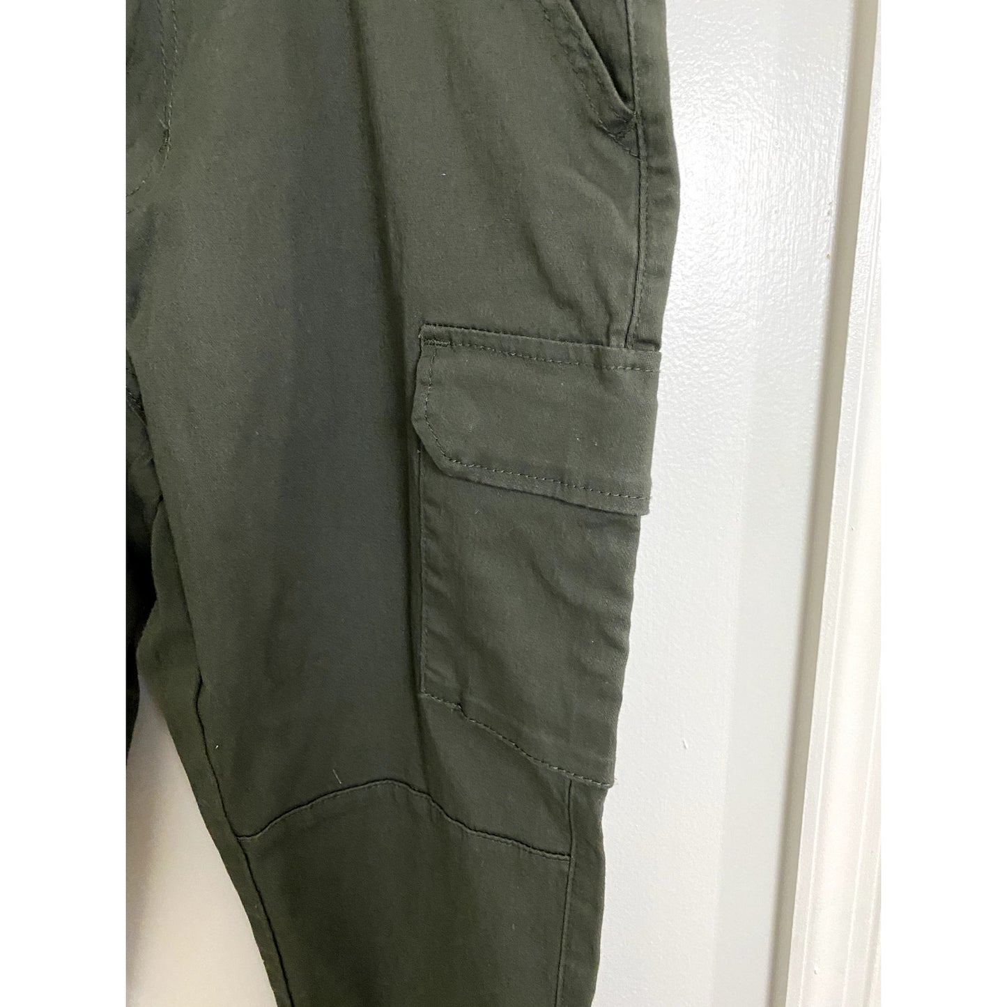American Bazi Olive Cargo Joggers - Sz. L (NWT)