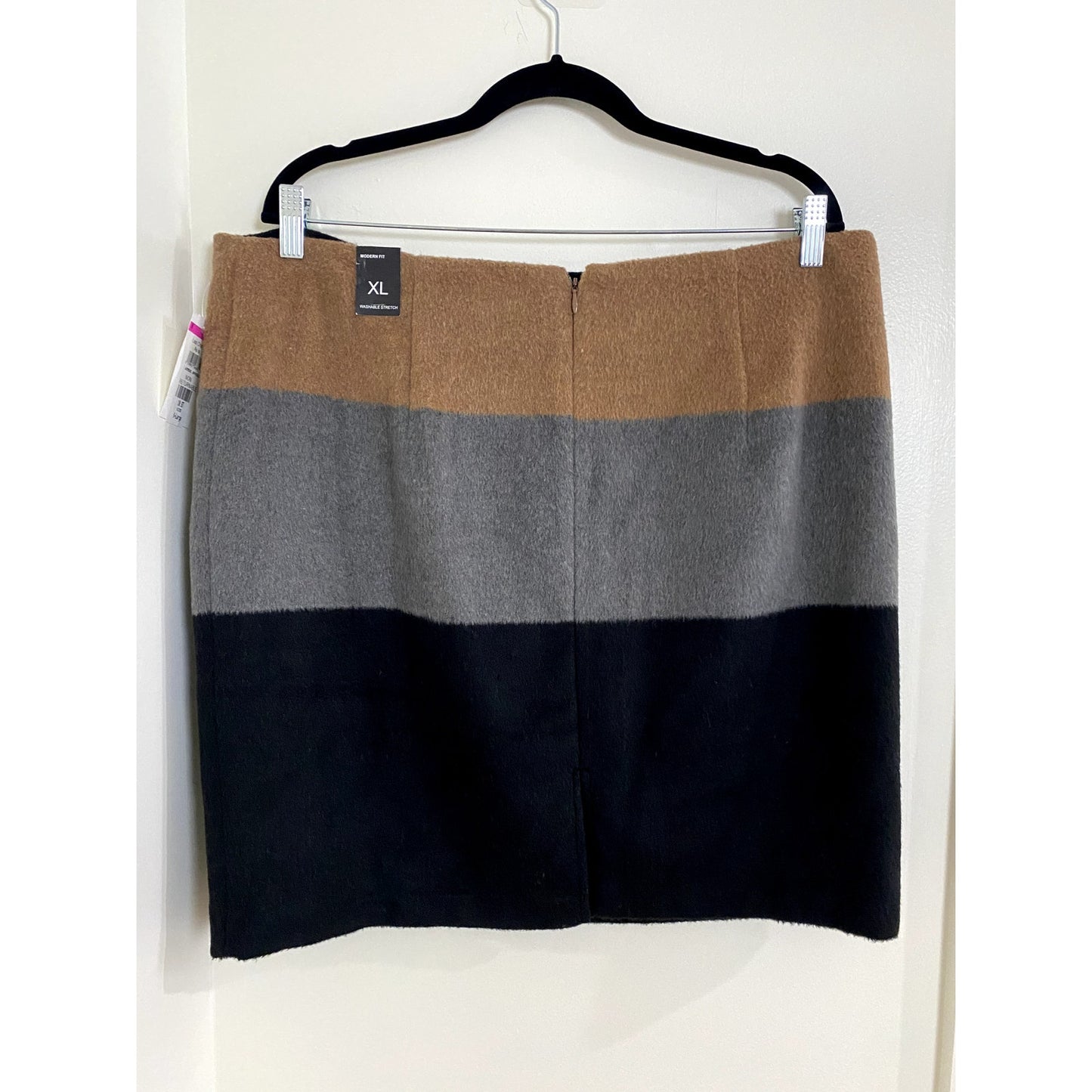 Amanda + Chelsea Colorblock Skirt - Size XL (NWT)