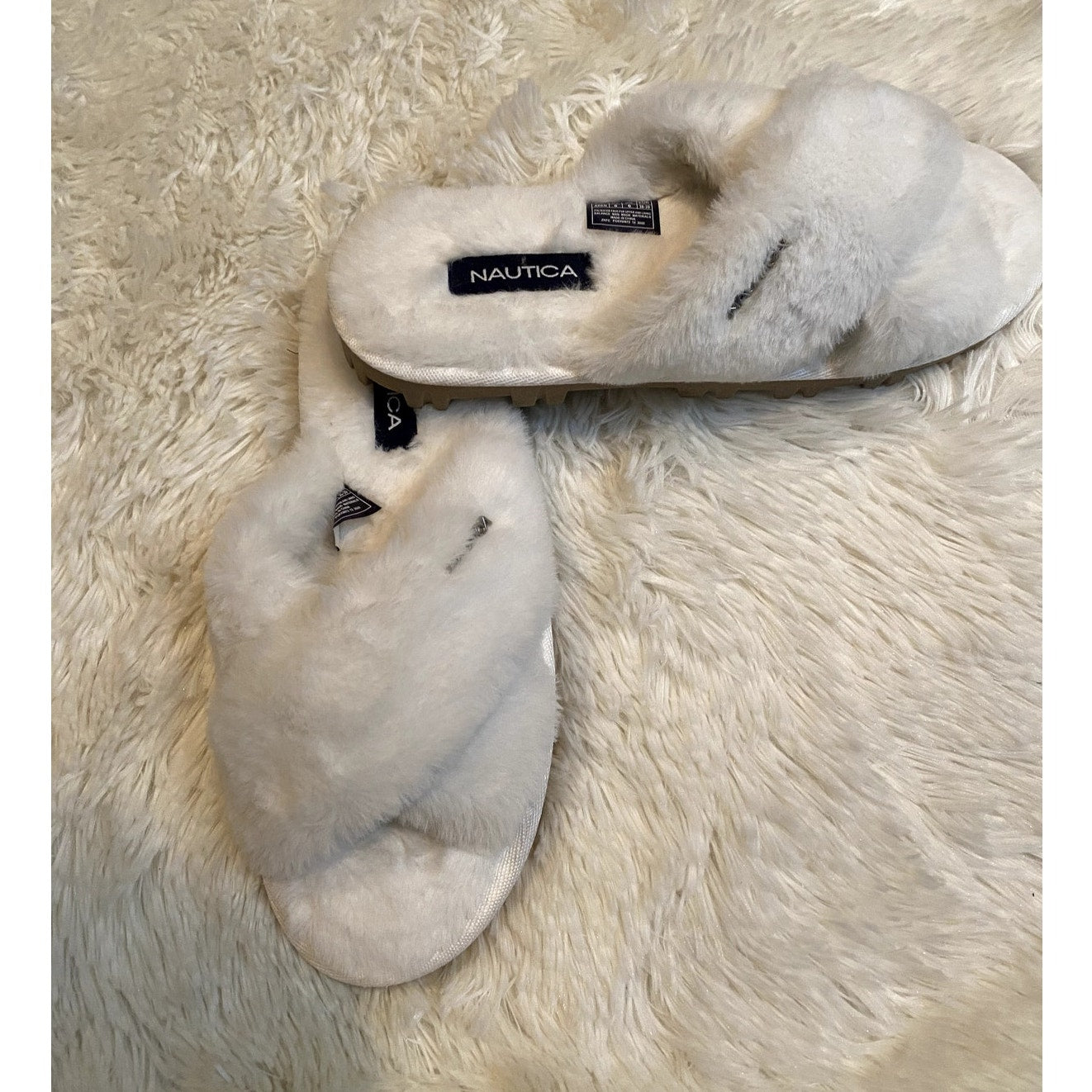 Nautica Faux Fur Slippers - Size 8 (Like New)