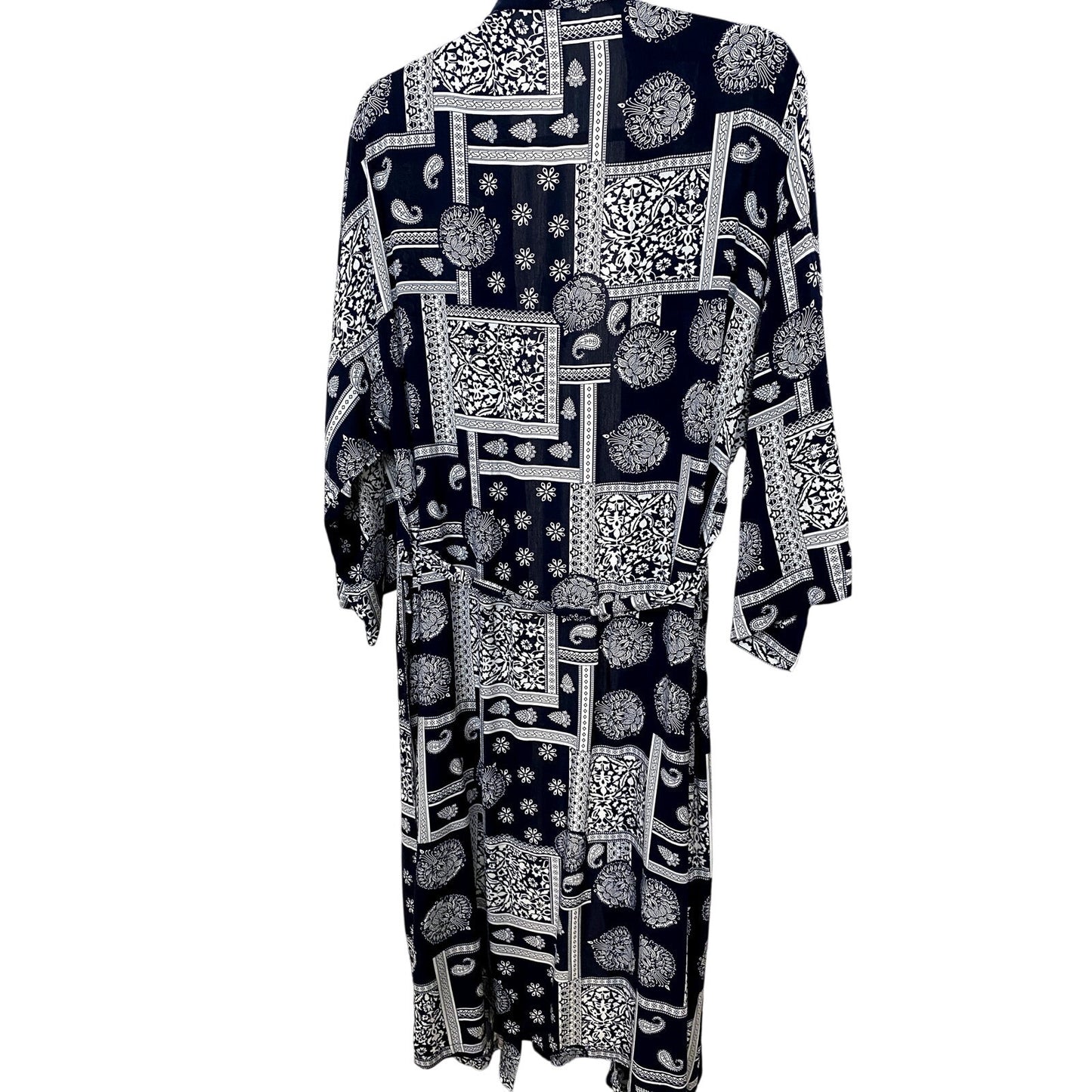 Coofandy Men's Blue Paisley Lightweight Robe/Kimono - Size Small  (EUC)