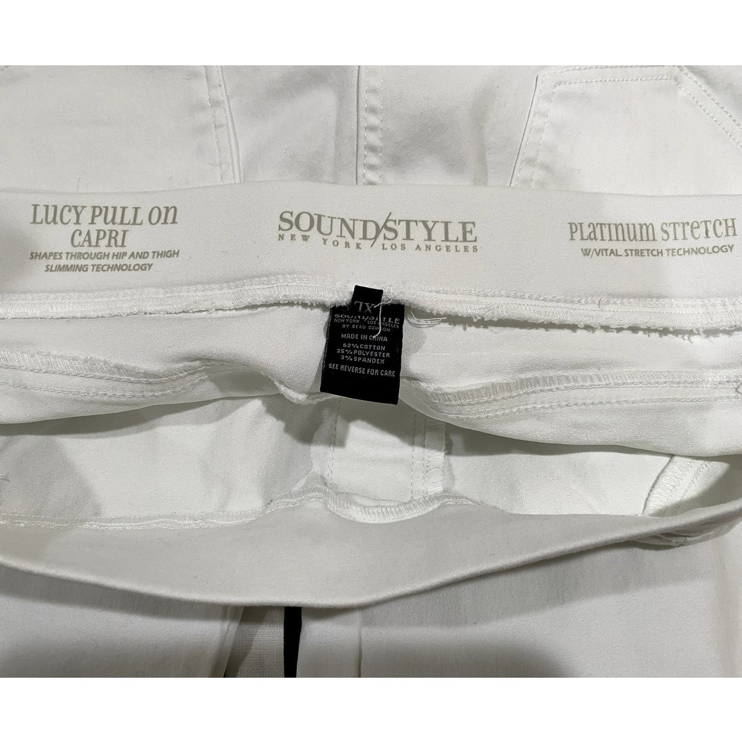 Sound/Style White Lucy Pull-on Capri Pant - Size XL (EUC)
