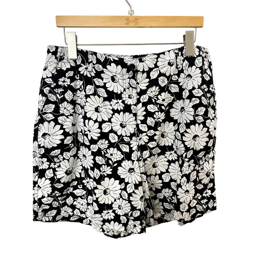 Jones New York Black/White Floral Linen Blend Shorts - Size 14W (EUC)