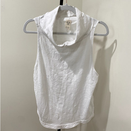 Free People White Sleeveless Top - Size Medium (EUC)