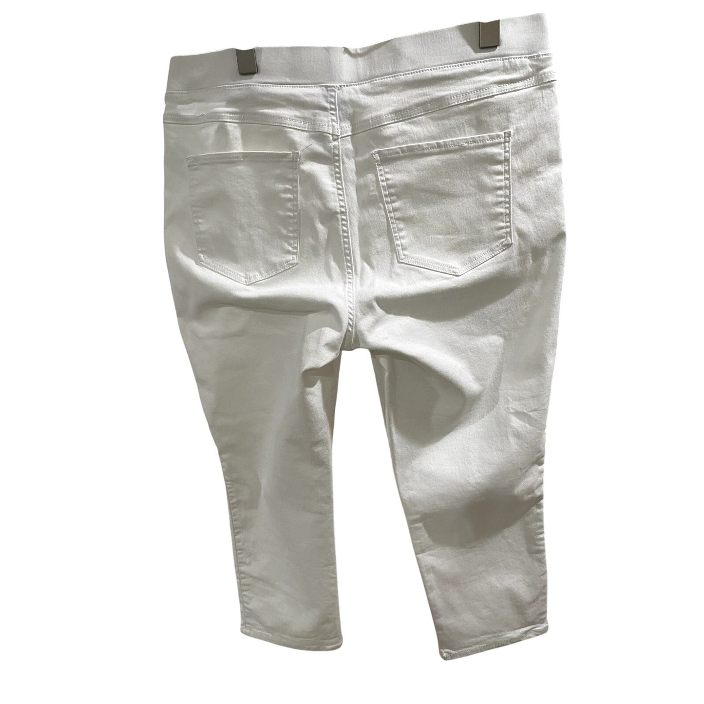 Sound/Style White Lucy Pull-on Capri Pant - Size XL (EUC)