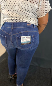 Curvy Plus Mid-rise Skinny Jeans