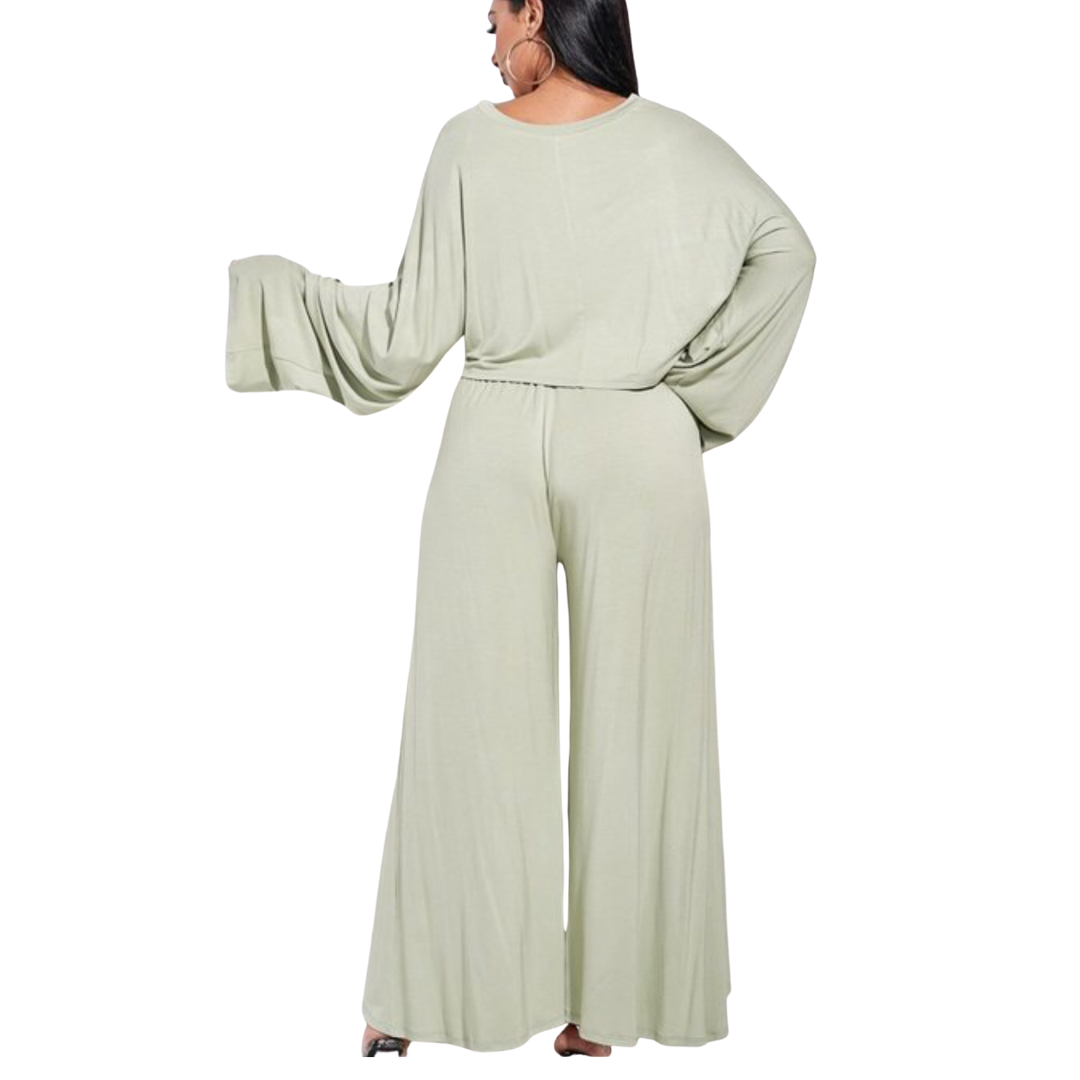 Curvy Straight Two Piece Crop Pant Set