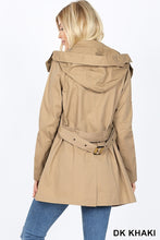 Load image into Gallery viewer, Curvy Straight Classic Trench for the Fall

