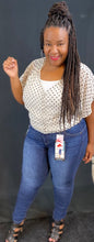 Load image into Gallery viewer, Curvy Plus Mid-rise Skinny Jeans
