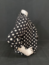 Load image into Gallery viewer, Let’s to the Polka...Dots, that is.
