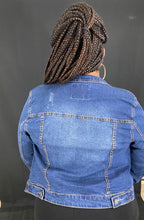 Load image into Gallery viewer, Curvy Plus Jessie Denim Jacket
